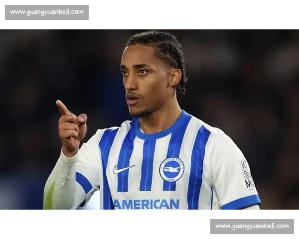 费内巴切询价安古伊萨，那不勒斯坚守 3000 万欧标价