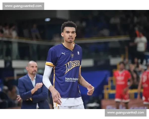 马刺选秀双喜临门！A + 评级 + 适配文班，五后卫困局或迎转机